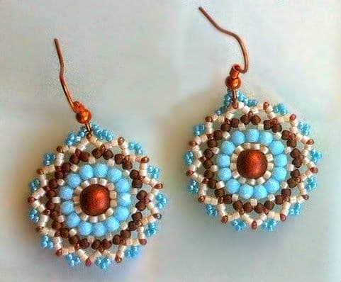 Серьги из бисера своими руками