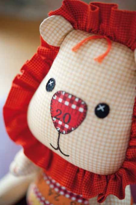 Мягкие игрушки своими руками: Львенок
